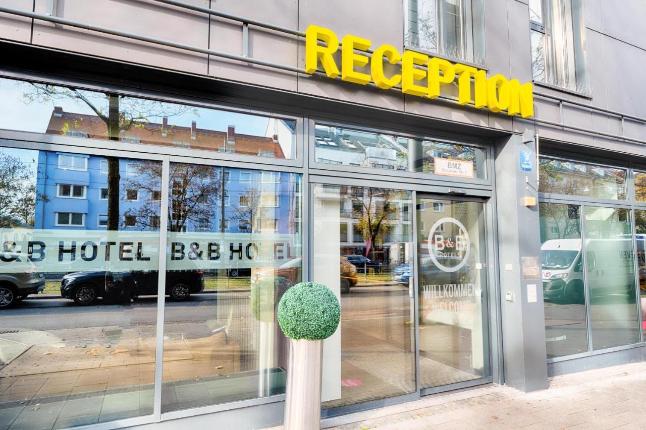 B&B Hotel München-Moosach Exterior foto