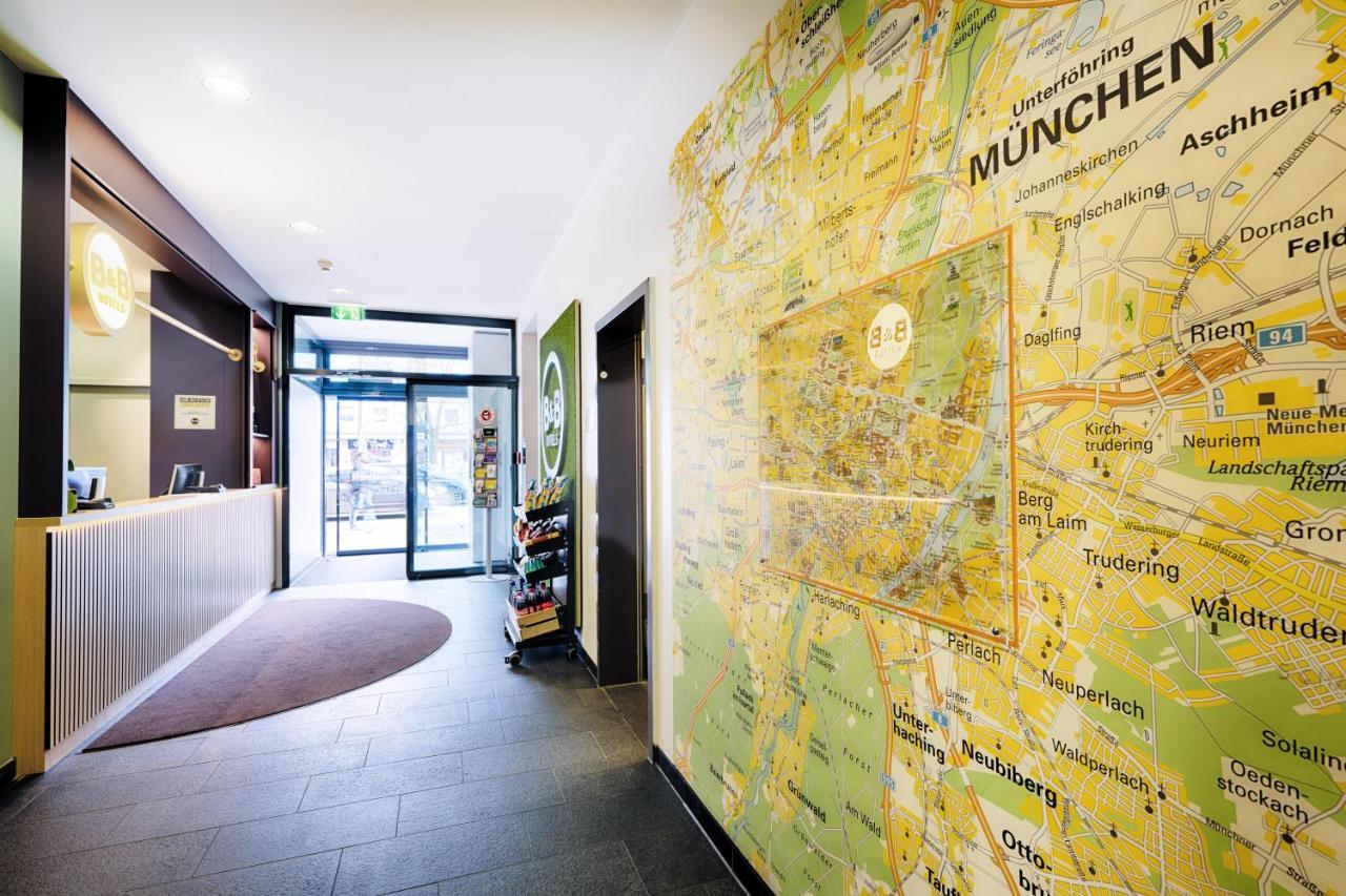 B&B Hotel München-Moosach Exterior foto