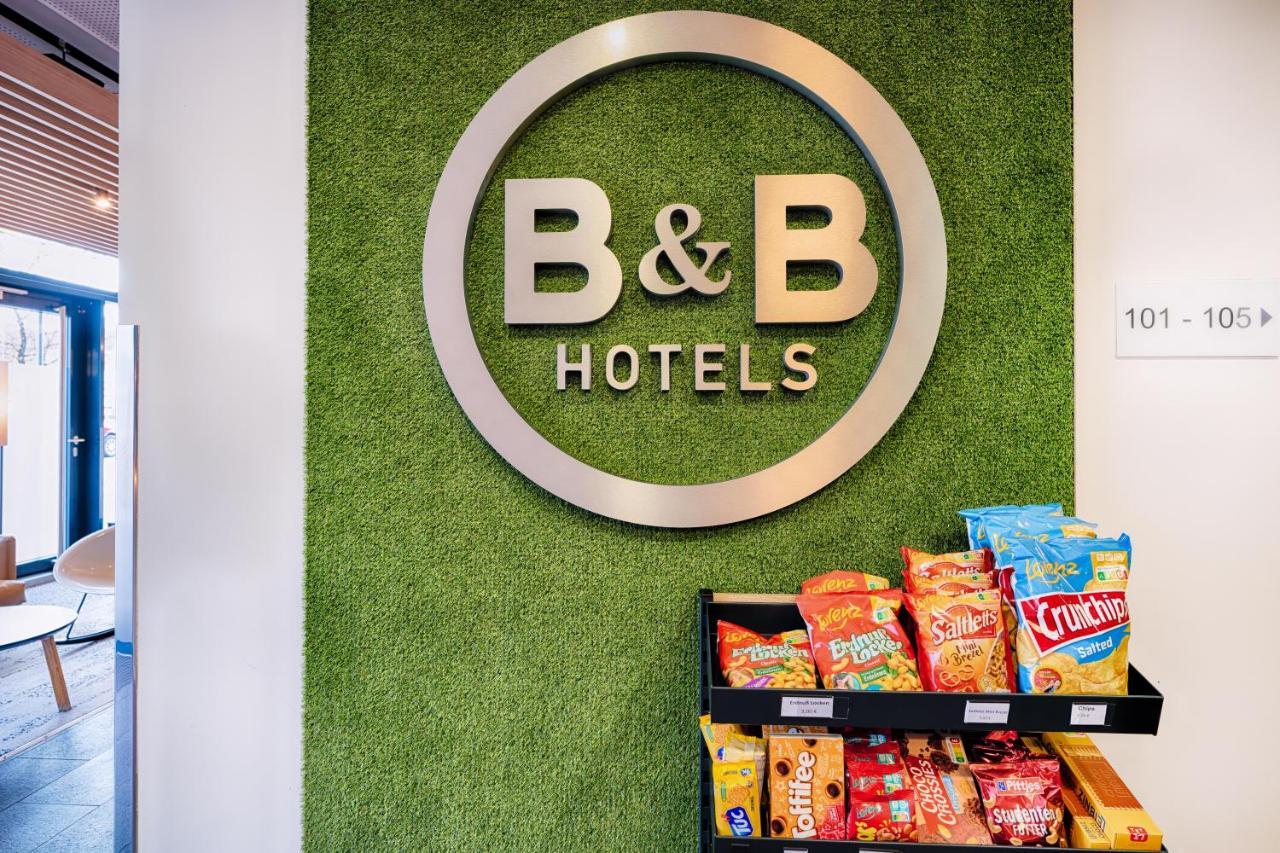 B&B Hotel München-Moosach Exterior foto
